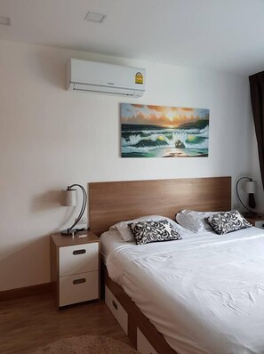 Caja de seguridad en la habitación y cortinas blackout 