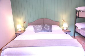 Apartamento, 1 quarto | 1 quarto, ferros/tábuas de passar roupa, berços (sobretaxa)