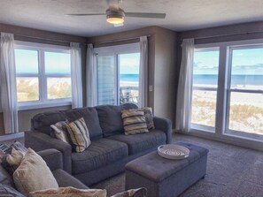 TV, video games, books, music library - SS6C-3  Unbelievable Ocean Front Condo with Breathtaking Views (St Augustine Beach)