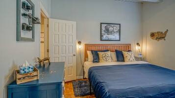 2 sovrum, strykjärn/strykbräda, wi-fi och sängkläder