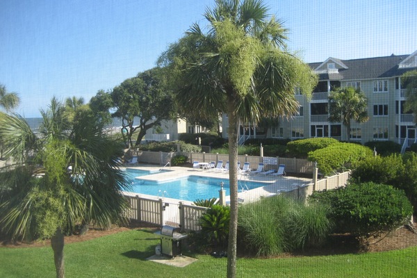 Beautiful view of the ocean and the pool!
