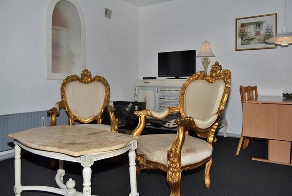 Flat-screen TV - Motel Lido (Bredebro)