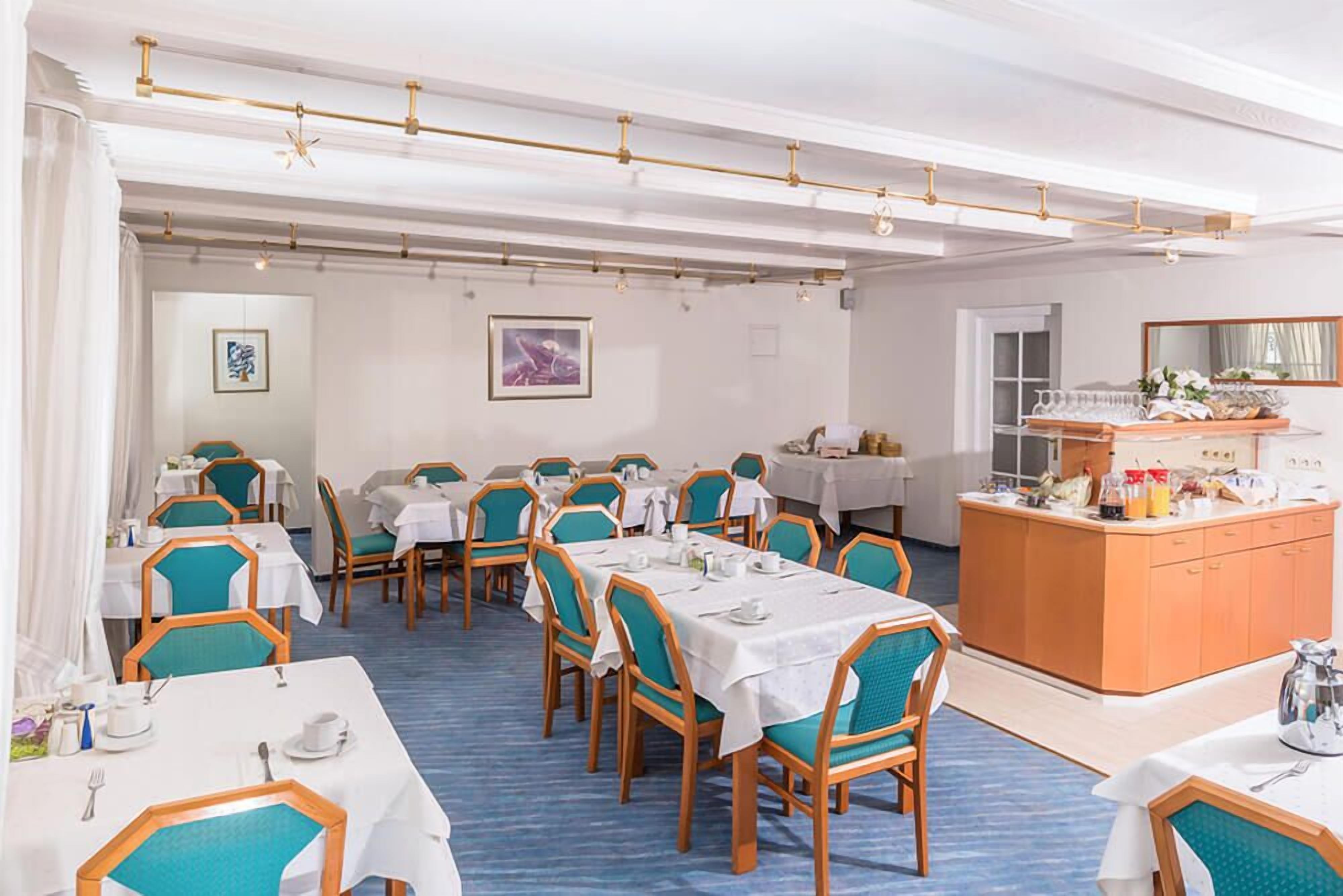 daily buffet breakfast (eur 10 per person)