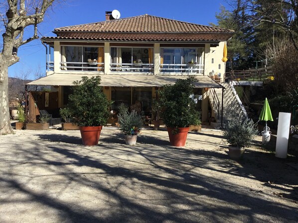 Façade de l’hébergement