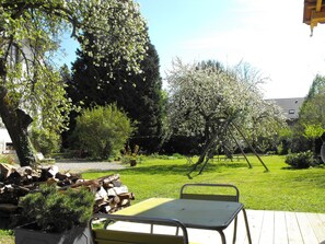 Double Room, Ensuite, Garden View (Pâquerettes) | Exterior - Chambres D'hôtes la Maison de Juliette (Valentigney)