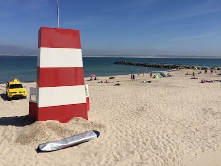 Una playa cerca