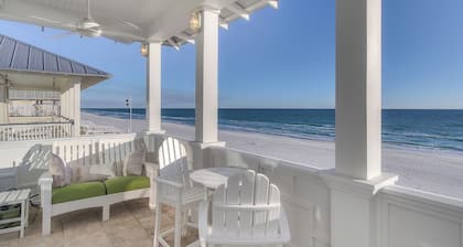 Gulf Front Luxury espera a su familia en My Blue Heaven