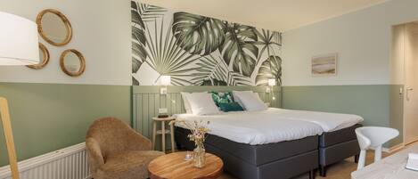 Standard-Doppelzimmer, 1 Queen-Bett | Zimmersafe, kostenloses WLAN, Bettwäsche