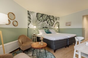 Standard Double Room, 1 Queen Bed | In-room safe, free WiFi, bed sheets - Hotel De Vossemeren by Center Parcs (Lommel)