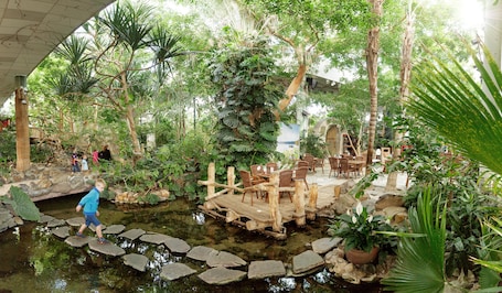 Interior. Hotel De Vossemeren by Center Parcs
