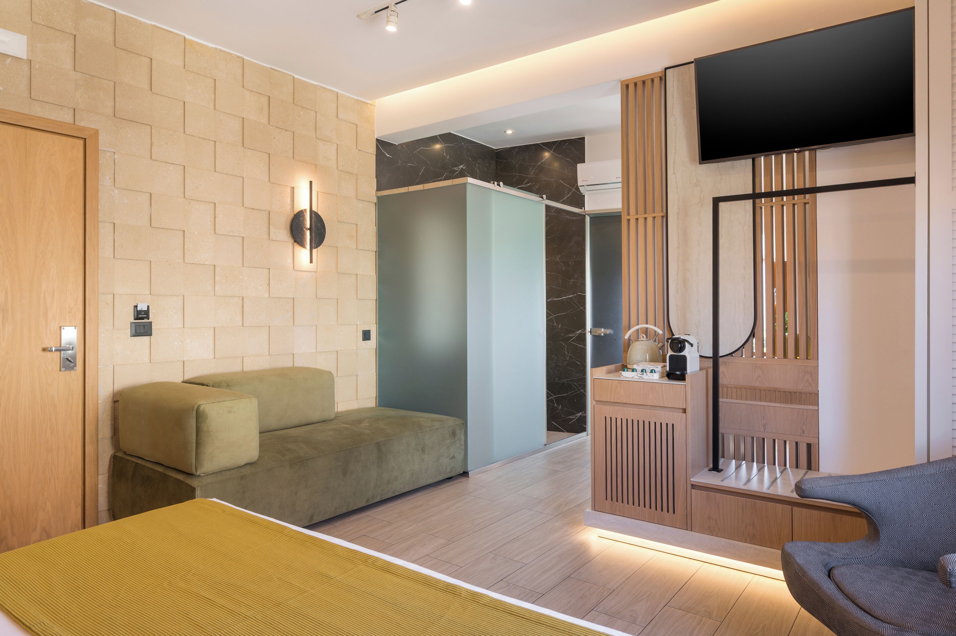 Studiosuite – design | Klesskap