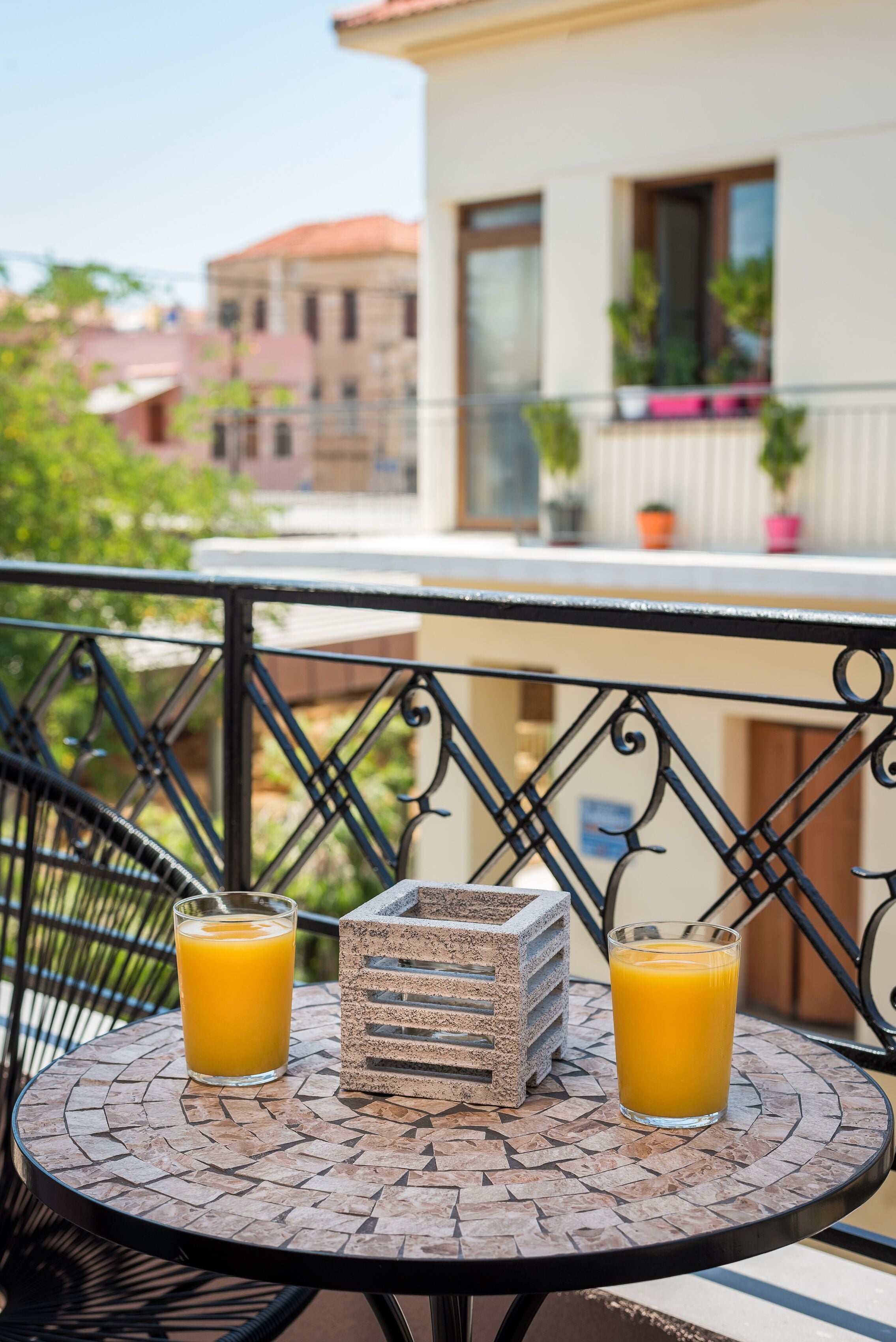 Deluxe Studio Suite | Balcony