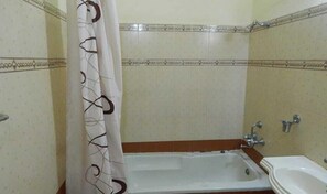 Executive Double or Twin Room | Bathroom | Shower, free toiletries, hair dryer - Hotel Grace (Gwalior)