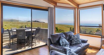 Beautiful South Harbor Home with Great Ocean Views Point View House