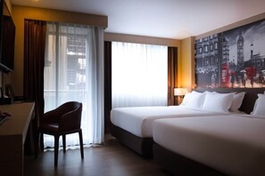 In-room safe, blackout drapes, iron/ironing board, free WiFi - GLOW INN South Pattaya (Pattaya)