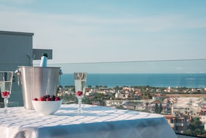 Villa, vue mer, en mezzanine (Andre) | Terrasse/Patio