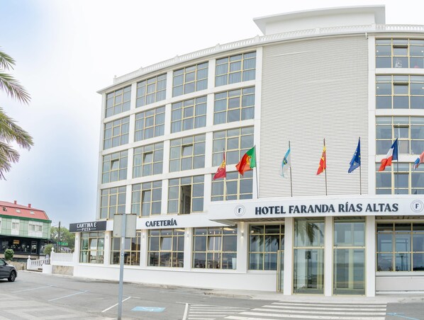 Exterior - Hotel Faranda Rias Altas, Ascend Hotel Collection (Oleiros)