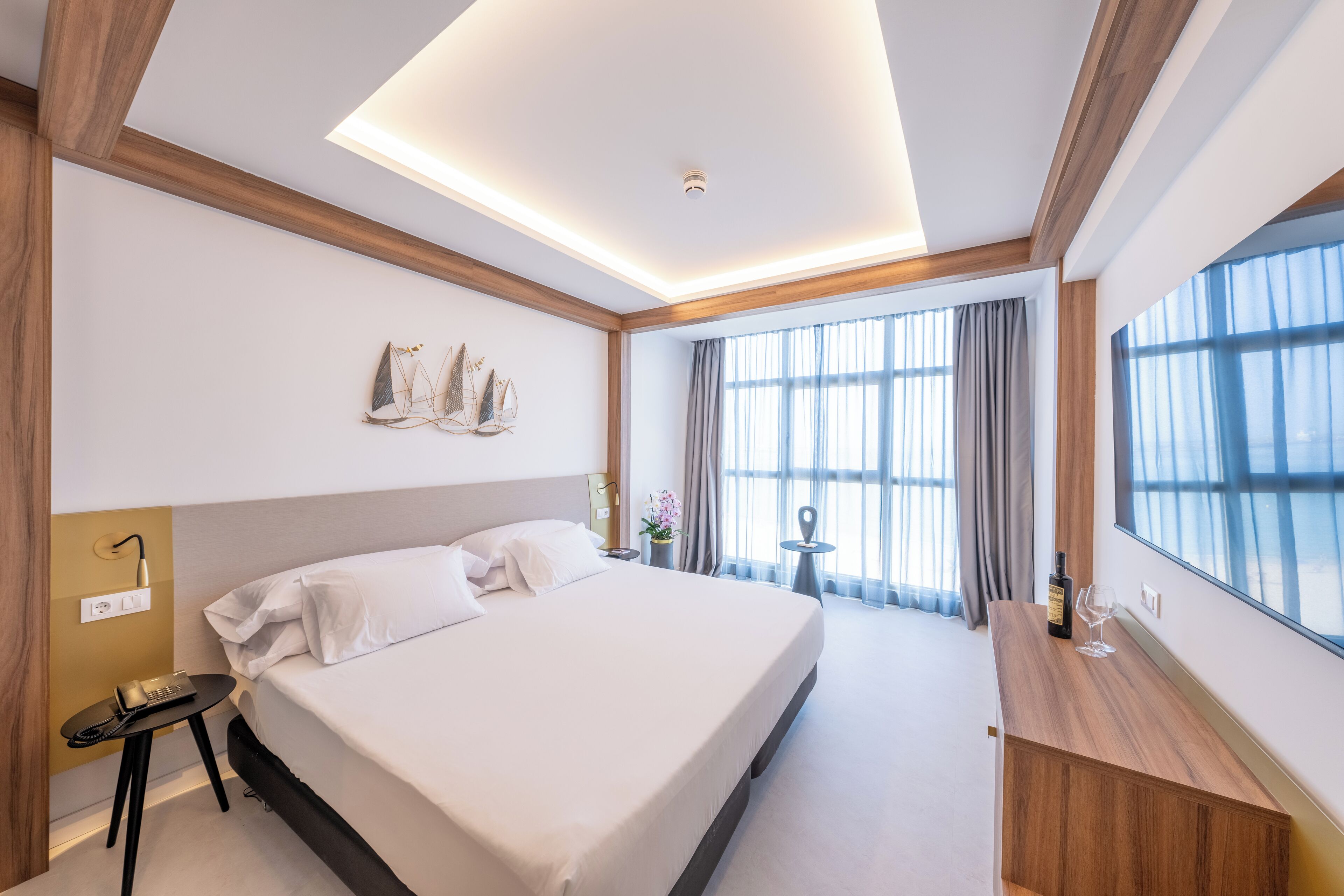 Room, 1 King Bed, Non Smoking