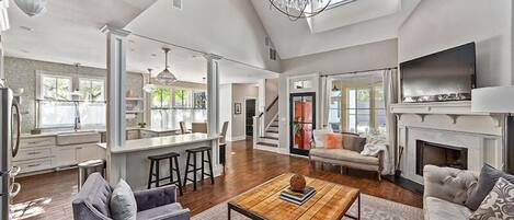 Televisión, chimenea