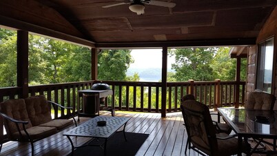 Lakeview Cabin on Dale Hollow Lake, Celina, TN