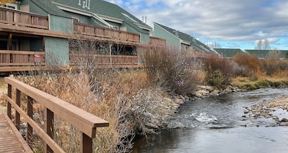 Kaunis Fraser CO lähellä Winter Park 2 bed condo