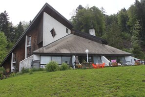 Fachada da propriedade