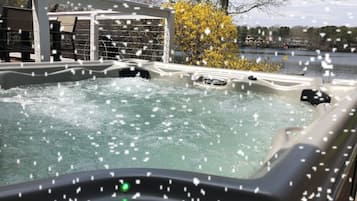 室外 SPA 浴缸