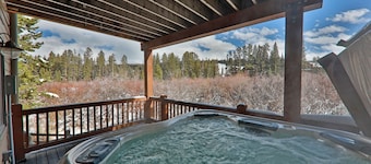 Downtown Winter Park Escape | Privacy & Hot Tub