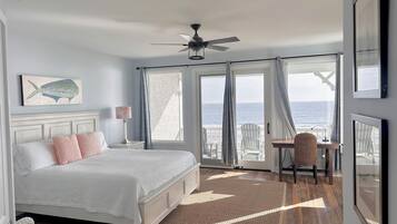 3 bedrooms, desk, iron/ironing board, travel crib