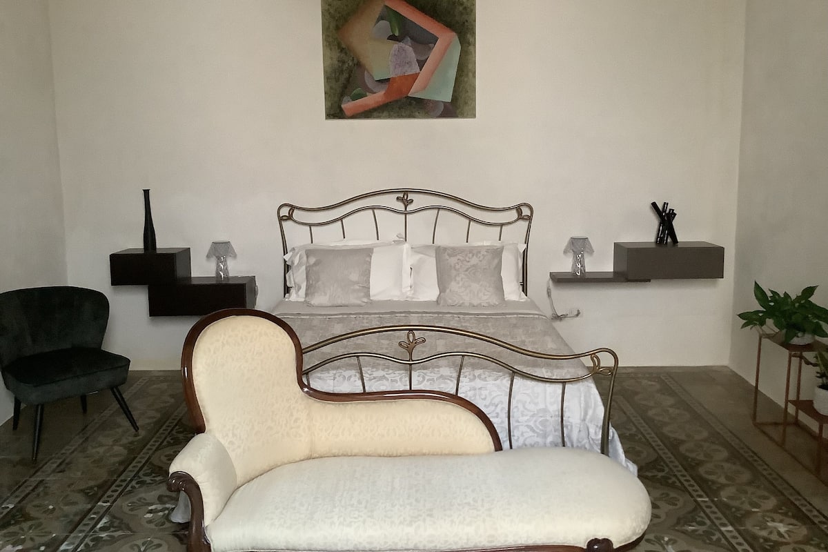 Luxury Suite | 1 bedroom, Frette Italian sheets, premium bedding, memory foam beds