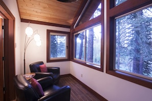 House, 4 Bedrooms | Living room | Smart TV, stereo, offices - Northstar Luxury Lodgepole 4 Bedroom Home by RedAwning (Truckee)