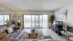 Smart TV, DVD player - BEAUTY ON THE BEACH! FULL GULF VIEW!!! (Sarasota)