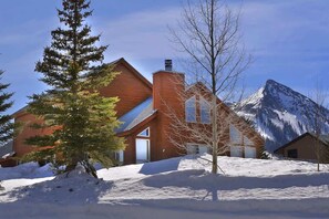 Exterior - Cash`s Hideout (Crested Butte)