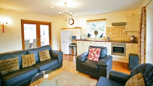 Rheidol (2 Bedrooms) | Living room - Rheidol (Aberystwyth)