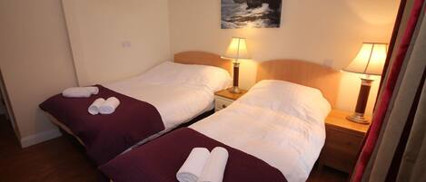 Studio, Multiple Beds, Non Smoking | Desk, soundproofing, iron/ironing board (on request), WiFi (free)