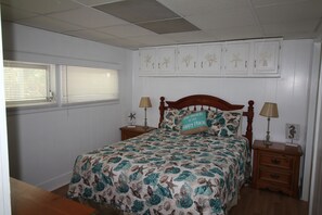 1 dormitorio, tabla de planchar con plancha, Internet y ropa de cama