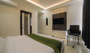 Standard-huone | Silitysrauta/-lauta, lisävuoteet, ilmainen Wi-Fi, vuodevaatteet