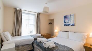 Apartment, Multiple Beds, Non Smoking | Soundproofing, iron/ironing board, free WiFi, bed sheets