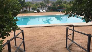 Piscina a l'aire lliure