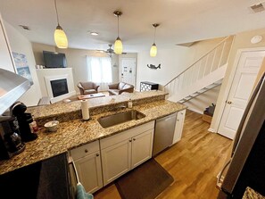 Fridge, microwave, oven, stovetop - Vibe District family condo, 3 blocks to beach (Virginia Beach)