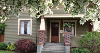 Fröhlich und gerĂ€umig fĂŒr Liebhaber von gutem Essen und Wein