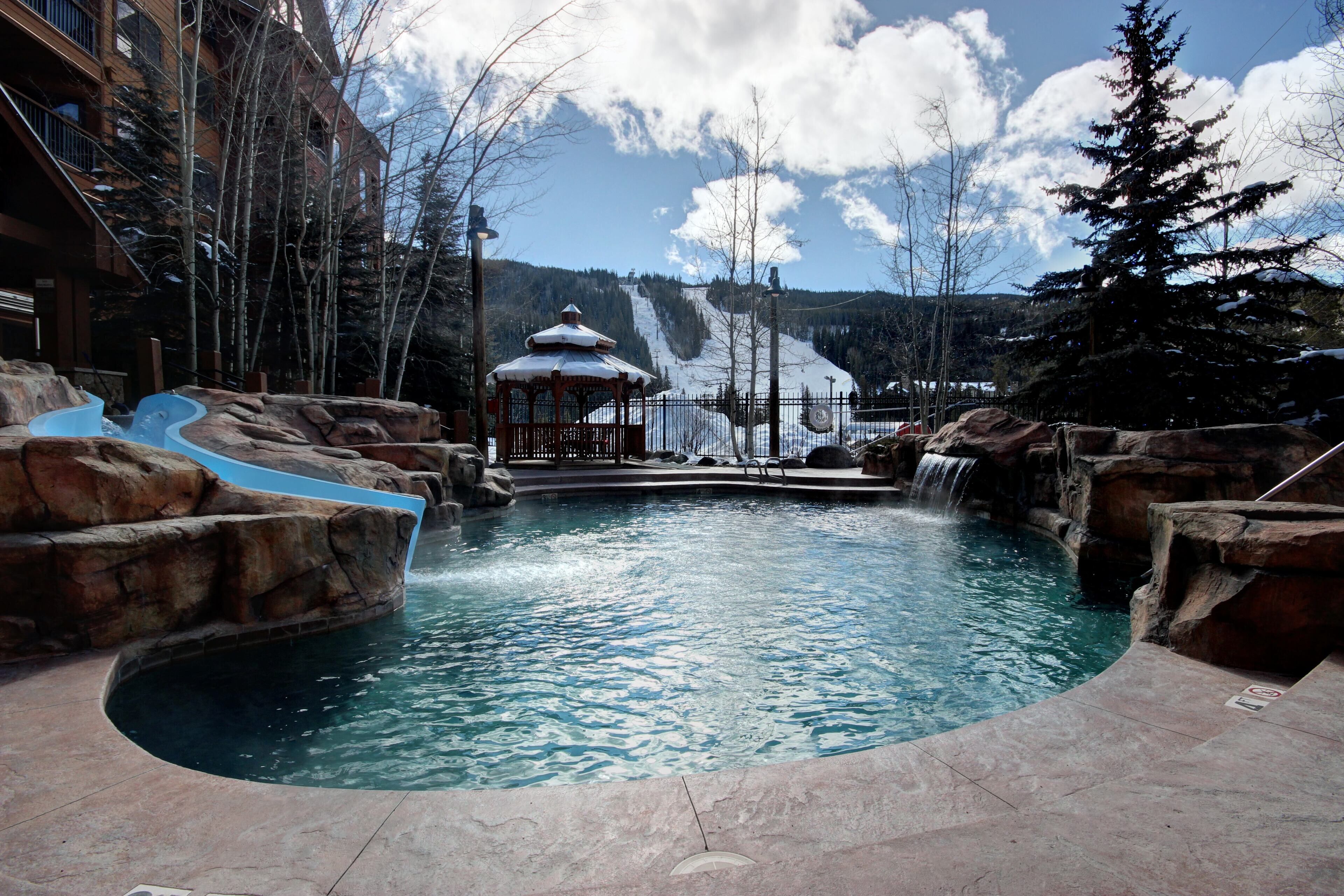 Outdoor pool, a heated pool