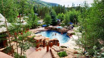 尊榮公寓客房, 1 間臥室, 陽台, 山景 (Springs 8902) | 外觀