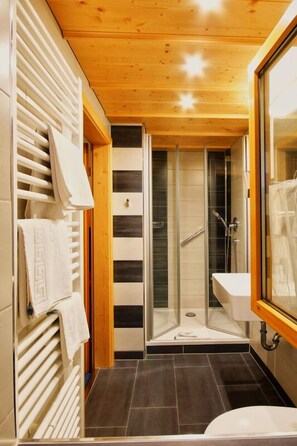 Bathroom - Panorama Hotel Kaserer (Fischen im Allgaeu)