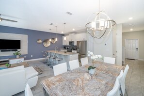 Interior - RS4964 Storey Lake Home 4BDRM 3BATH Private Pool Free Waterpark (Kissimmee)