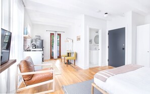 Bügeleisen/Bügelbrett, kostenloses WLAN, Bettwäsche