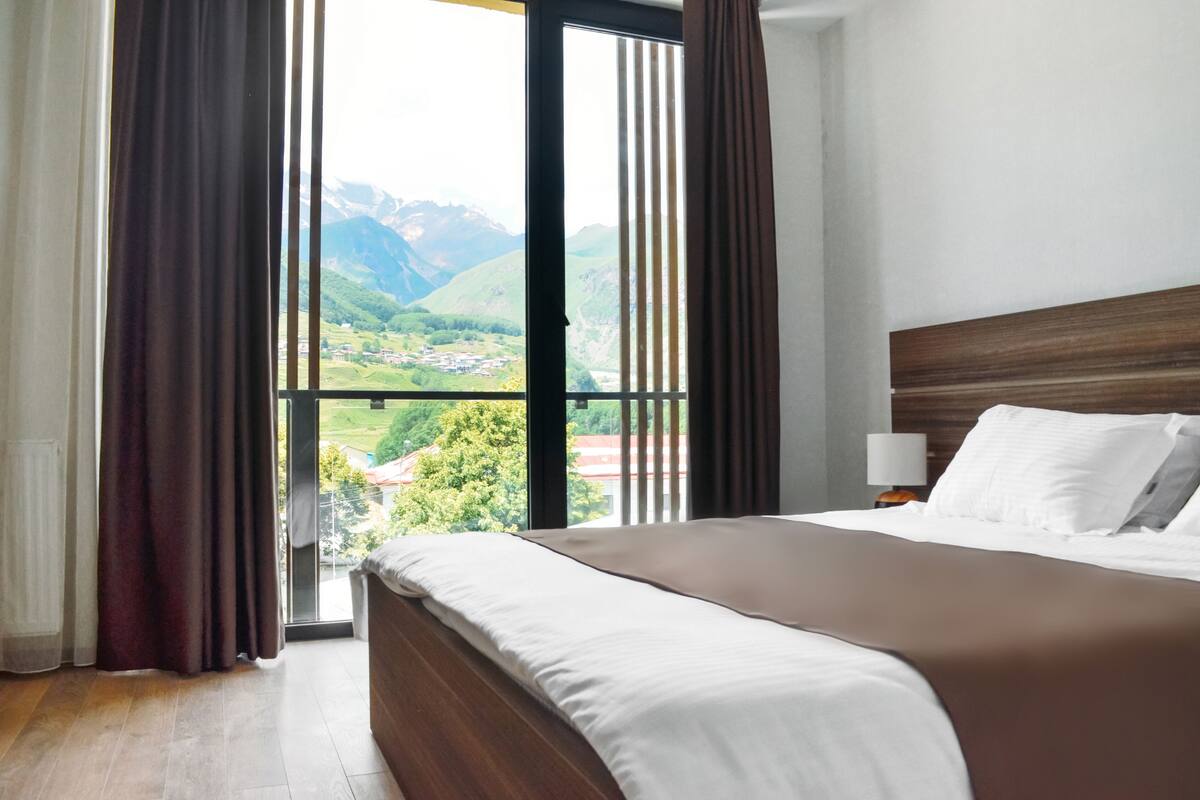 Standard Double Room, Mountain View | Desk, blackout curtains, soundproofing, iron/ironing board