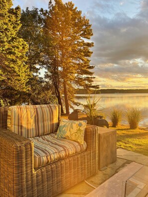 Property grounds - ★Waterfront & On Bike Path★Firepit ★Private beach★Bikes★Kayaks★Sm.Pet OK💥Sunsets (Harwich)