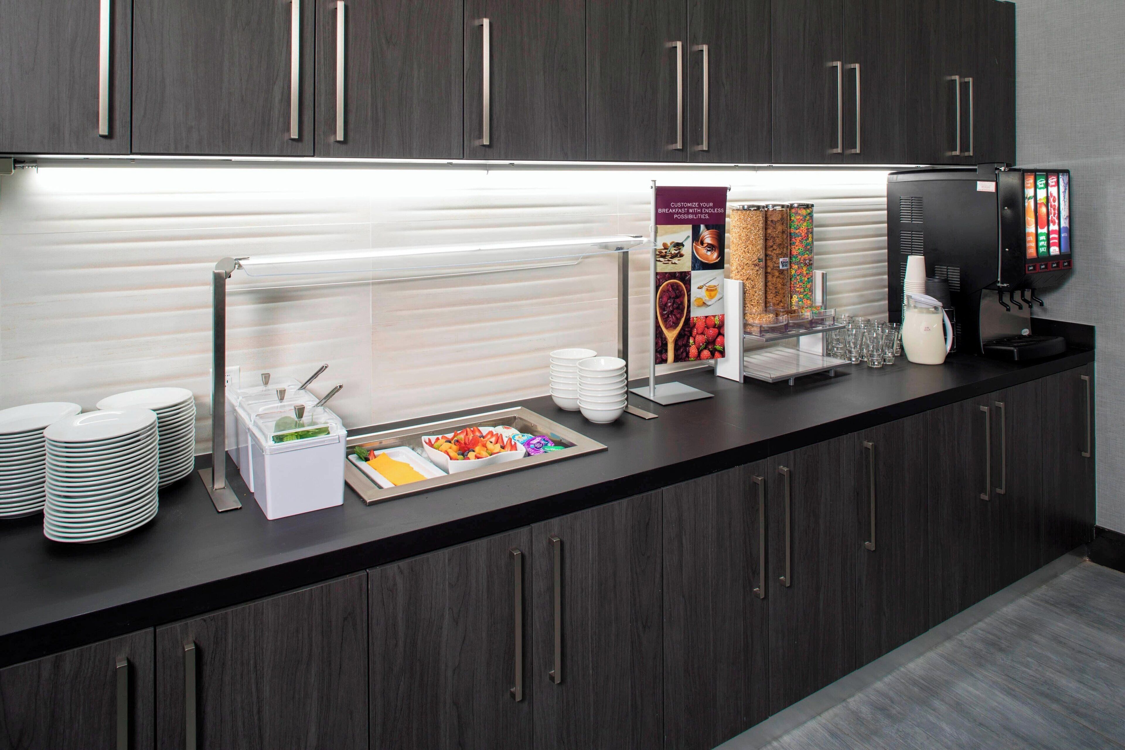 free daily full breakfast