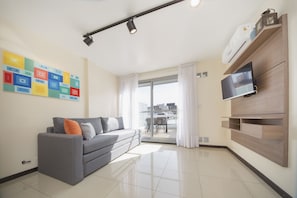 LED TV - X52 Independencia Apartment (Córdoba)